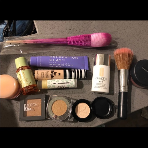 Makeup lot - Picture 1 of 4